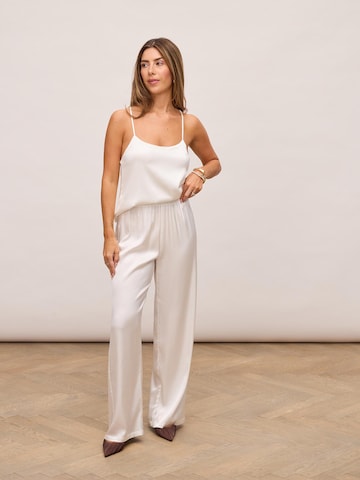 noar studios Wide leg Trousers in White
