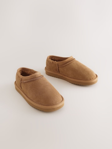 Next - Zapatillas de casa en marrón