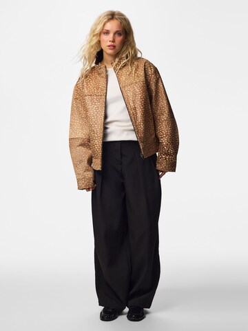 PIECES Between-season jacket 'ODA' in Brown