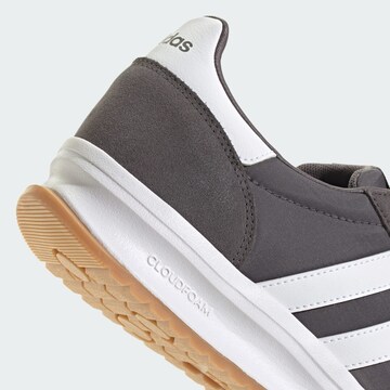 ADIDAS SPORTSWEAR Спортни обувки 'Run 70s 2.0' в сиво