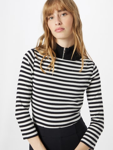 Tricou 'LOUNA' de la BOGNER pe negru