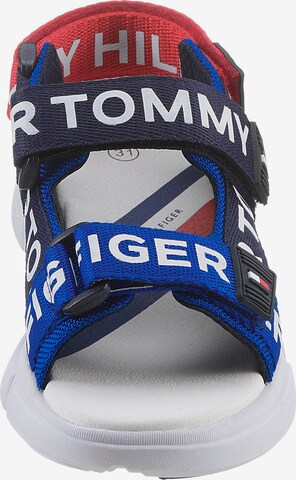 TOMMY HILFIGER Otevřená obuv – modrá