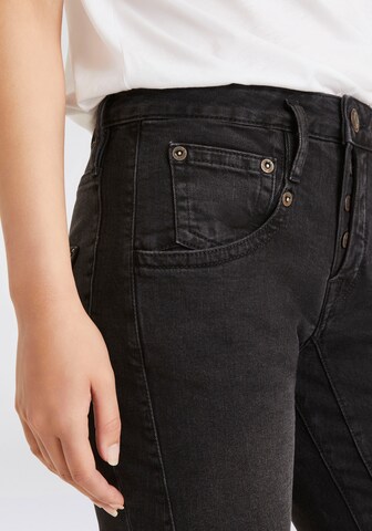 Herrlicher Regular Jeans in Schwarz