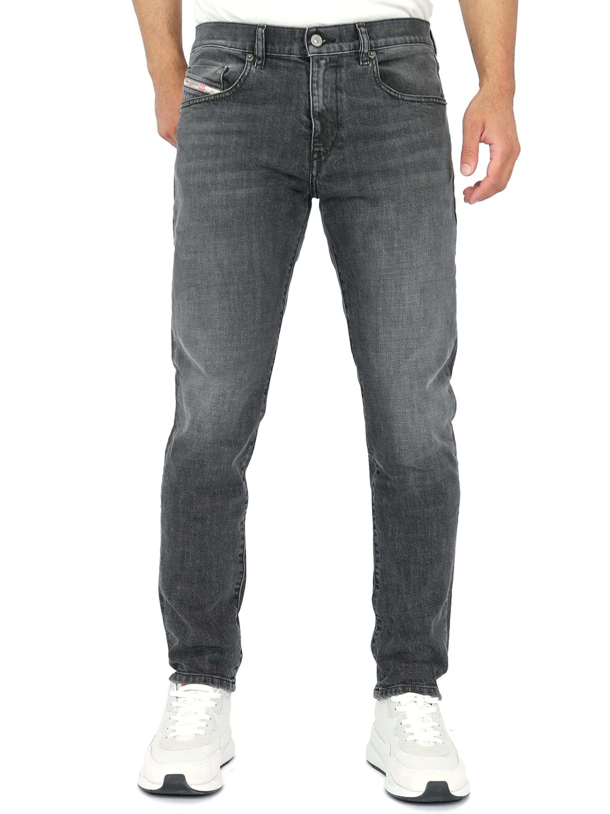 Coupe slim Jean 'D-STRUKT' DIESEL en gris : devant