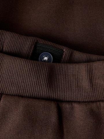 Effilé Pantalon NAME IT en marron