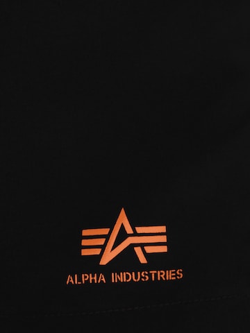 Șorturi de baie de la ALPHA INDUSTRIES pe negru