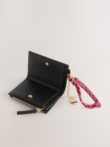 Next Wallet in Black