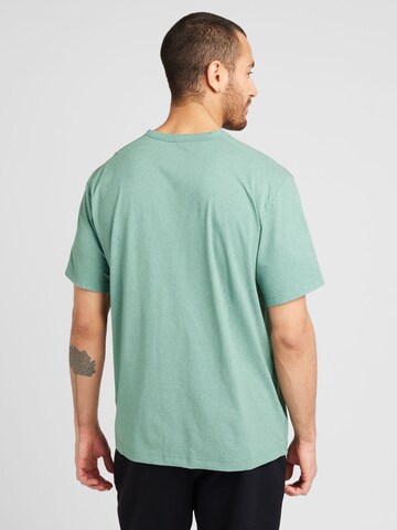 NIKE Performance shirt 'Hyverse' in Green