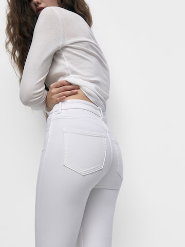 Pull&Bear Skinny Jeans in White