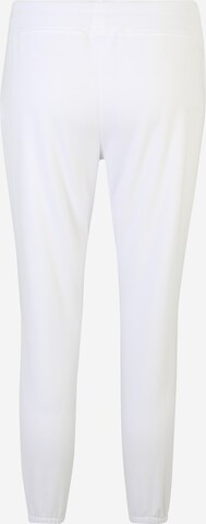 Gap Petite Дънки Tapered Leg Панталон в бяло