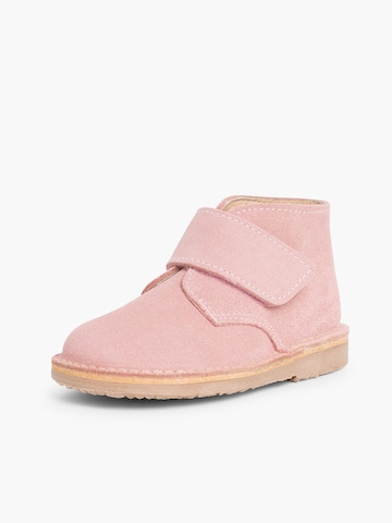 Pisamonas - Botas en rosa: frente
