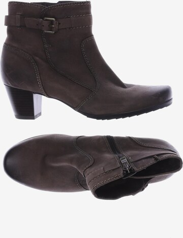 CAPRICE Dress Boots in 40 in Brown: front