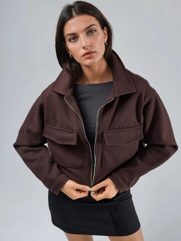 Busem Between-Season Jacket in Brown