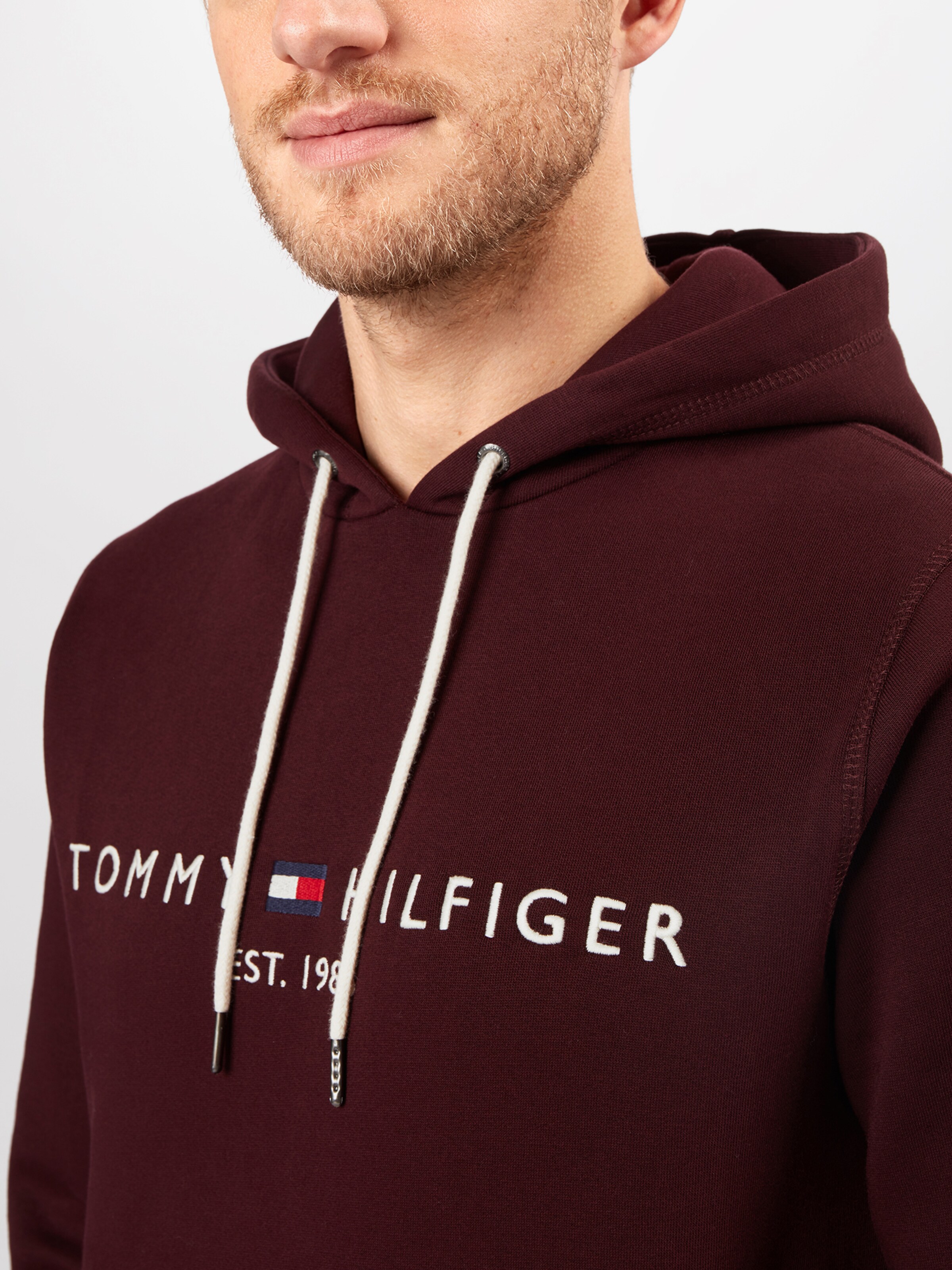 tommy hilfiger maroon hoodie