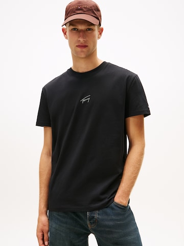 Tommy Jeans Shirt in Black: front