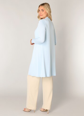 BASE LEVEL Strickjacke in Blau