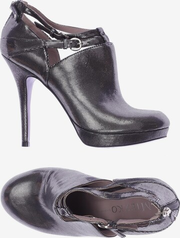 Miezko Dress Boots in 38 in Silver: front