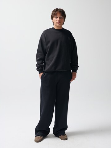NoWear Sweatshirt in Zwart: voorkant