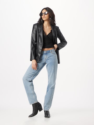 Monki Regular Jeans in Blauw