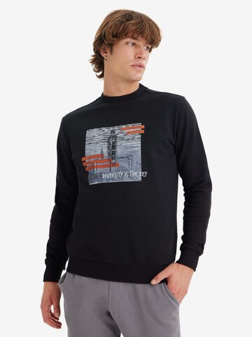 WESTMARK LONDON Sweatshirt 'London Diversity' in Zwart: voorkant