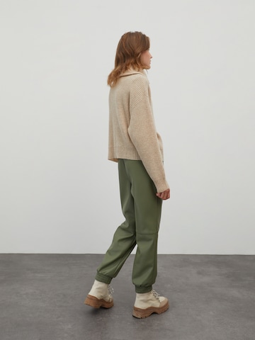 EDITED Pullover 'Akela' in Beige