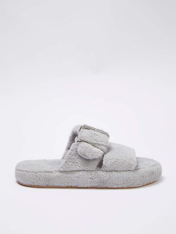 Trendyol Παντόφλα σε γκρι