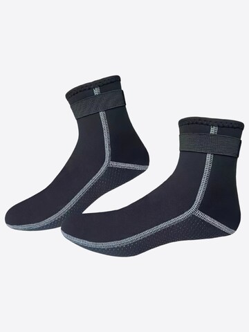 Magicshe Athletic Socks in Black: front