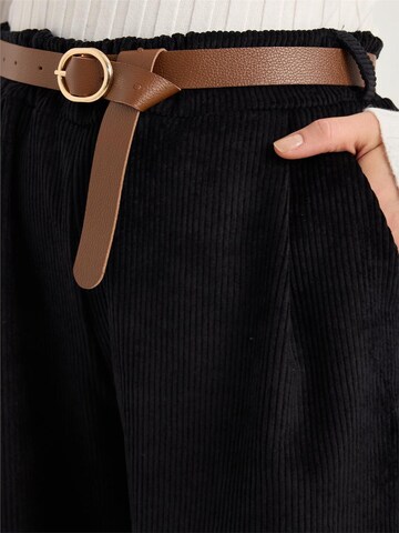 HOME STORE Regular Broek in Zwart