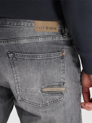 CAST IRON Regular Jeans 'Valver regular fit jeans' i grå