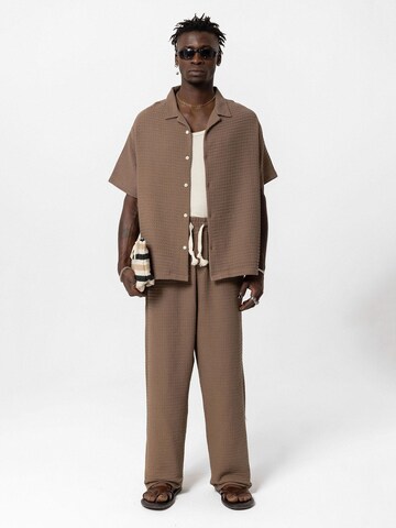 VAMOS CLO Comfort fit Sweatsuit 'Azalea' in Brown: front