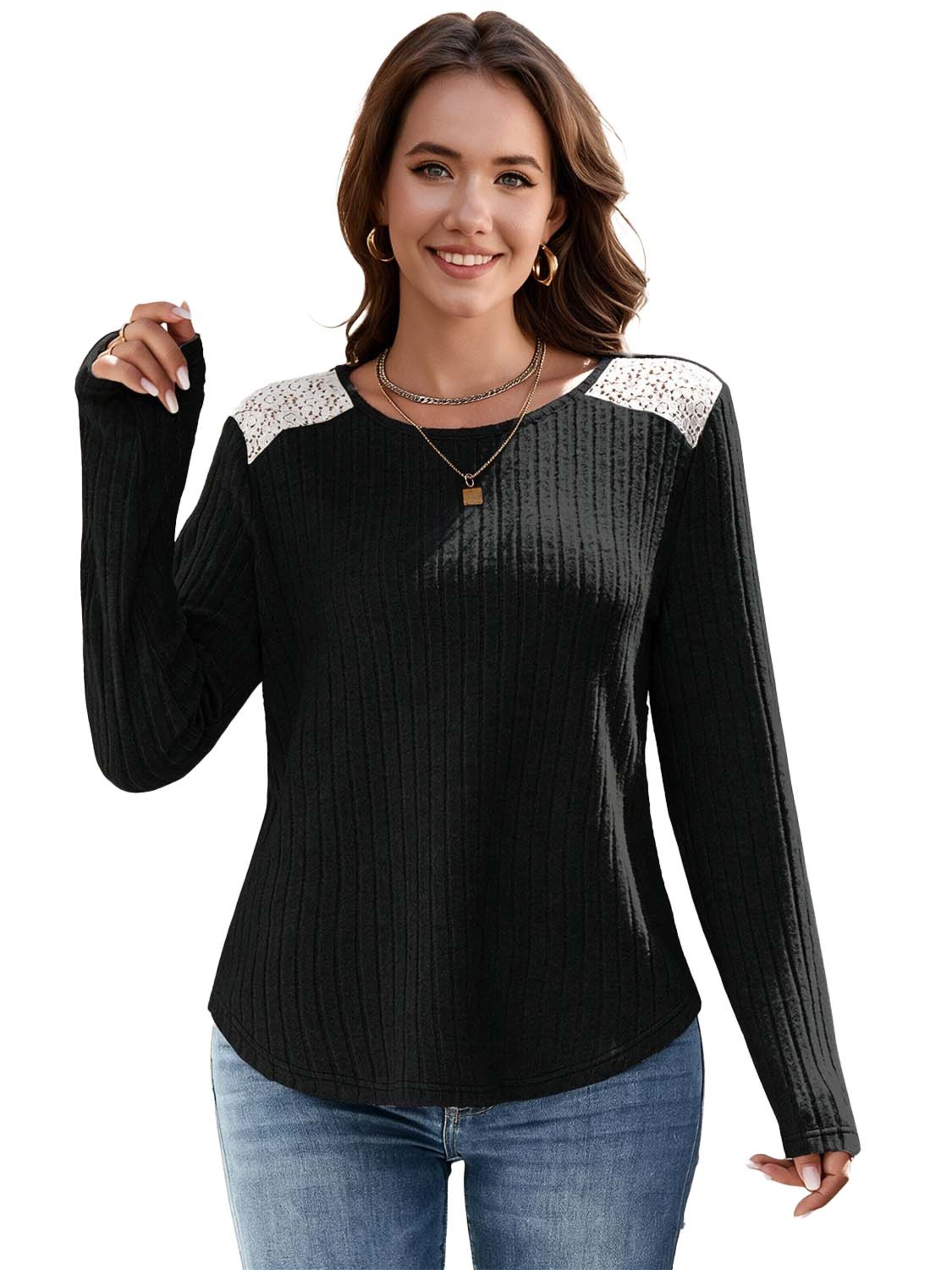 KoJooin Sweater in Black
