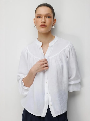 MixRay Blouse in White