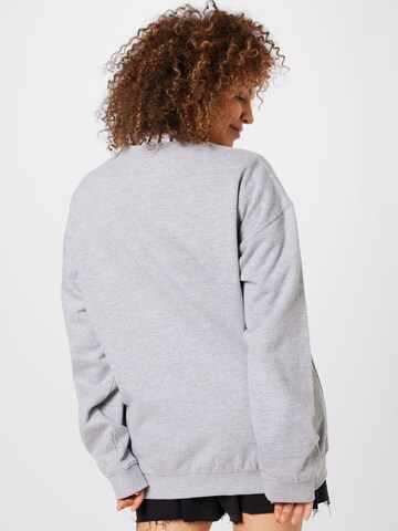 River Island Plus Sweatshirt 'INSPIRE' in Grau