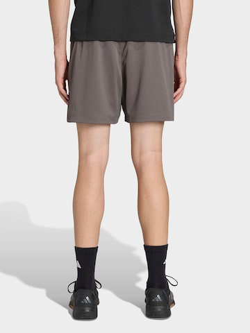 ADIDAS PERFORMANCE Loosefit Sportbroek 'PESS' in Bruin