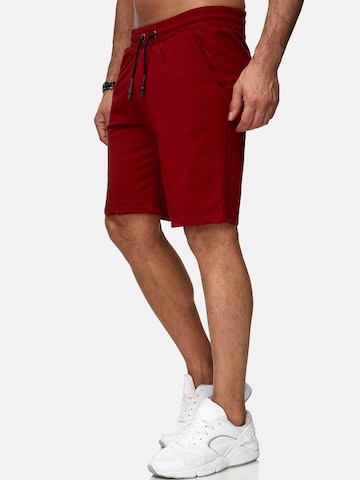 Reslad Regular Hose 'Shorts Basic Sweathose' in Rot