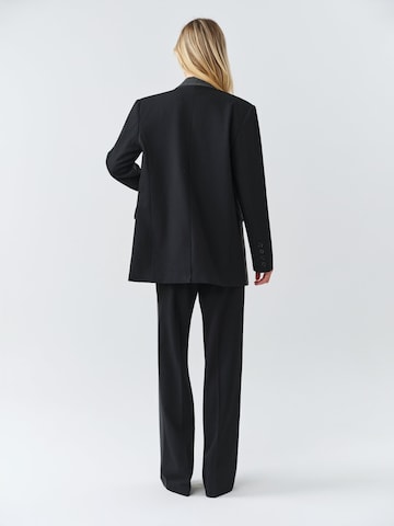 Blazer di MB by Marta Buzolic in grigio