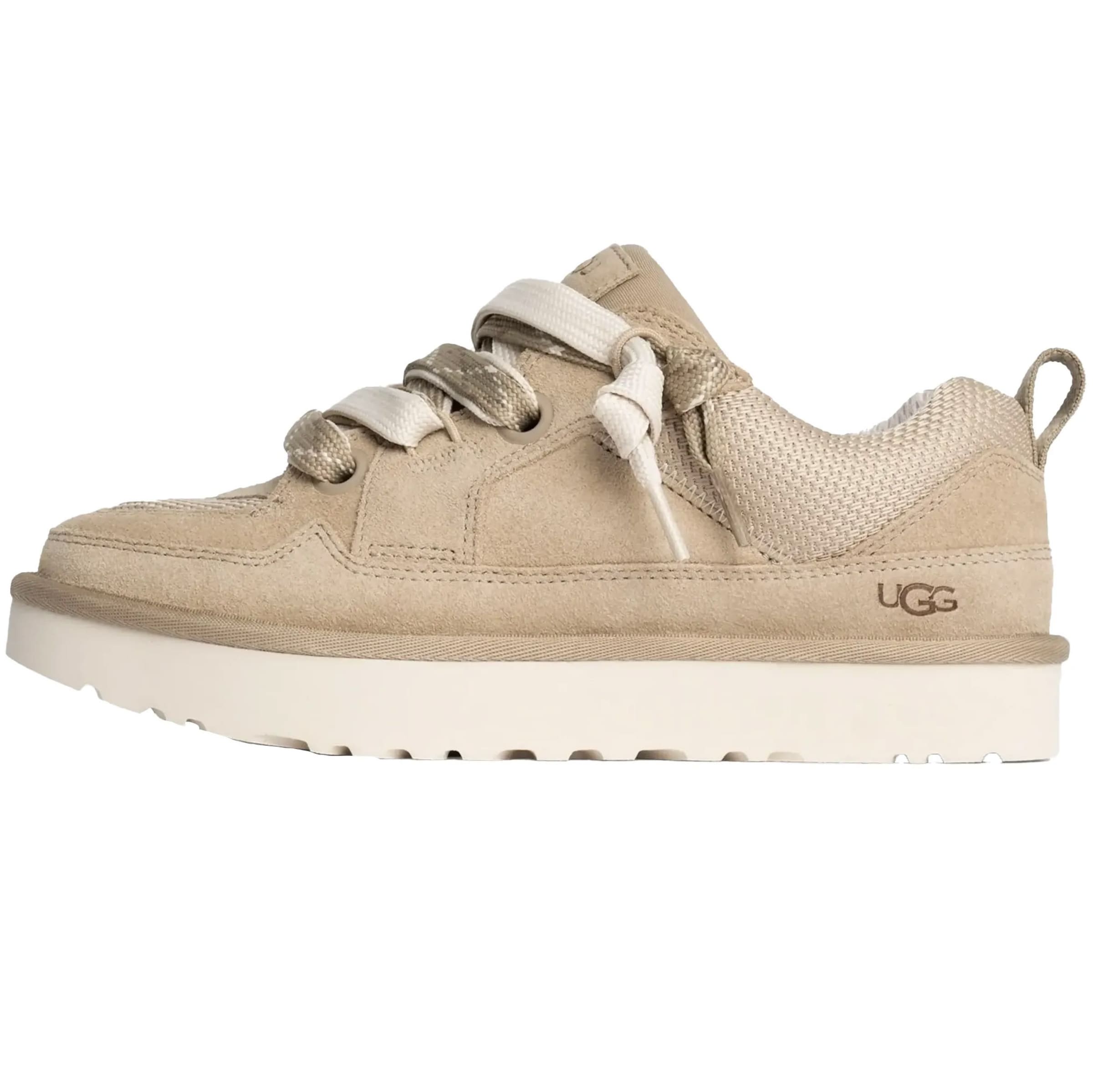 UGG Matalavartiset tennarit 'Lo Lowmel' värissä beige