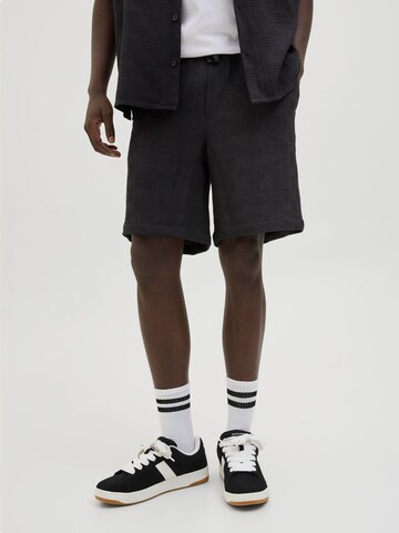 JACK & JONES Regular Shorts in Schwarz: Vorderseite
