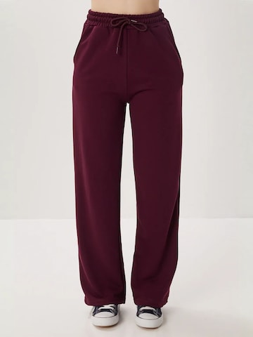 Happiness İstanbul Wide leg Sportbroek 'Jogginghose' in Lila