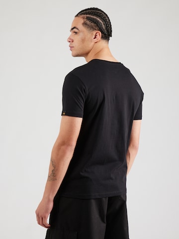 ALPHA INDUSTRIES Футболка в Черный