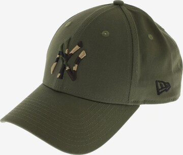 NEW ERA Hat & Cap in One size in Green: front