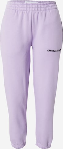 On Vacation Club Loose fit Pants 'Palm' in Purple: front