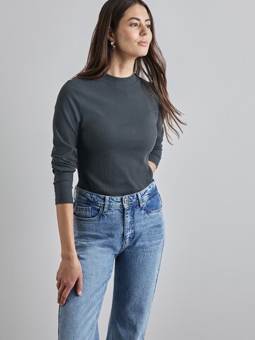 STREET ONE Shirt in Blue: front