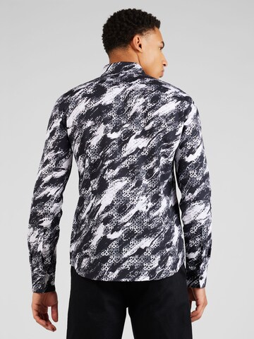Coupe regular Chemise 'Ermo' HUGO en noir