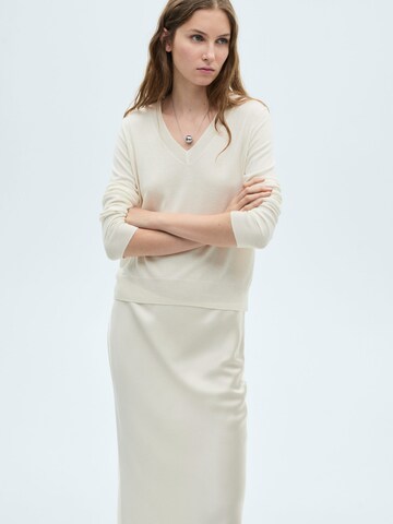 Pull-over 'LUKAV' MANGO en beige : devant