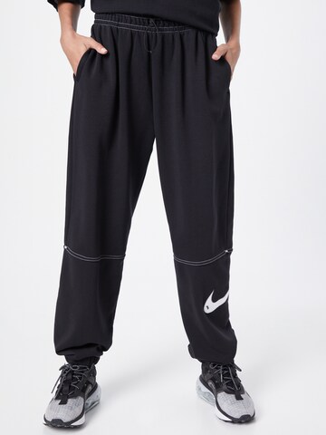 juoda Nike Sportswear Siaurėjantis Kelnės: priekis