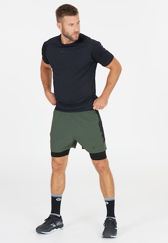 Virtus Regular Sportshorts 'Dylan' in Grün