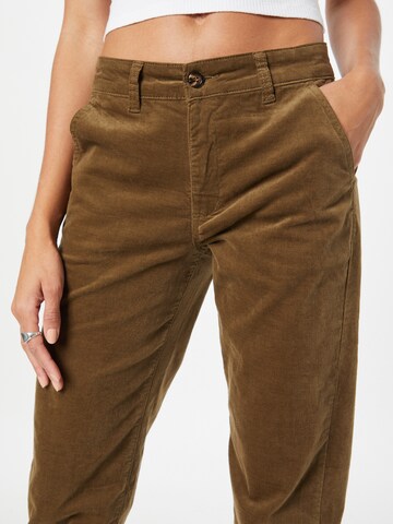 Regular Pantalon 'Toni' Claire en vert