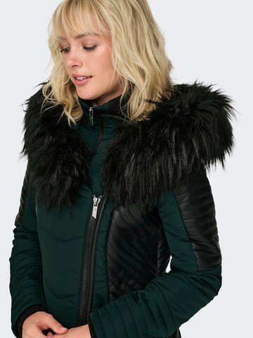 Cappotto invernale 'ONLNEW LINETTE' di ONLY in verde