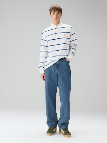 T-Shirt Next en blanc